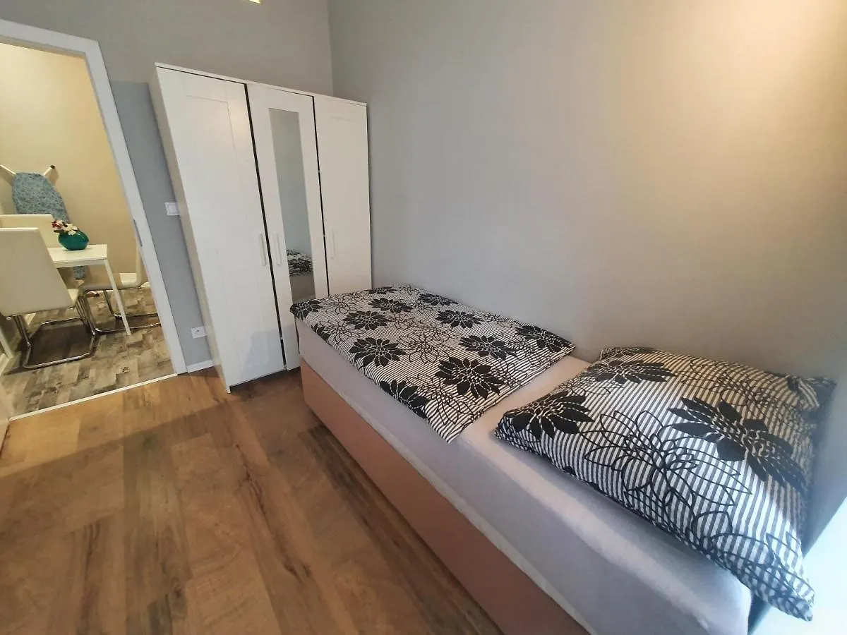 Lulu Apartments Prag 0*,